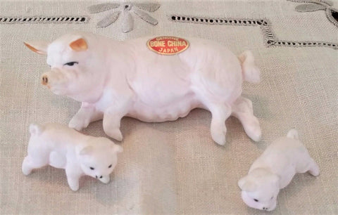 VINTAGE BONE CHINA MINIATURE PIG, PIGLETS, Set of 3 Figurines, MIJ