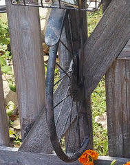 Vintage Inspired Bicycle Wire Wall Basket